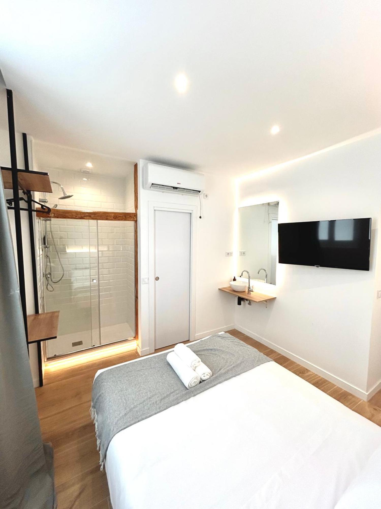 Casa De Huespedes San Andres Hotel Madrid Luaran gambar