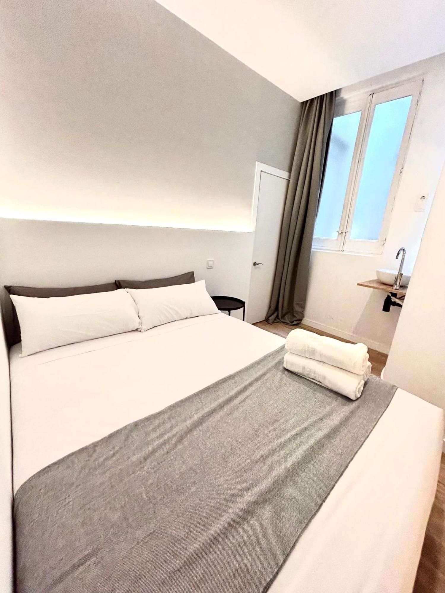 Casa De Huespedes San Andres Hotel Madrid Luaran gambar